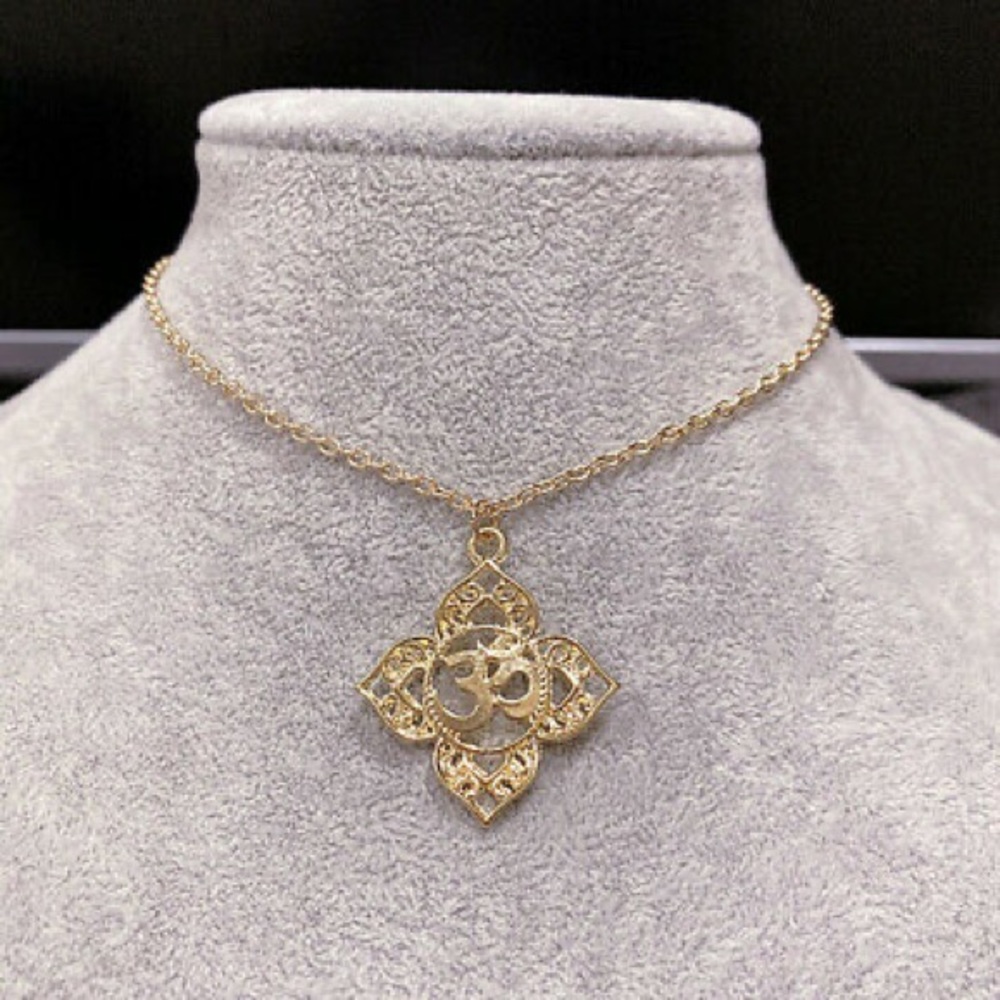 Lotus Flower Necklace - Gold Filigree